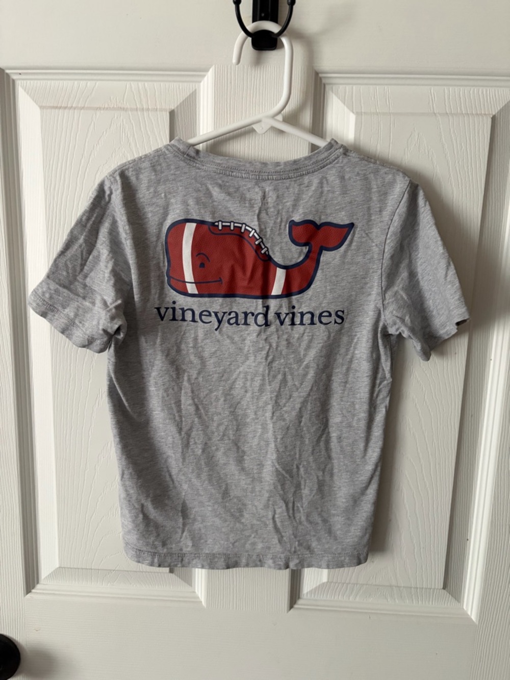 Vineyard Vines Boys Grey Football Whale Graphic Print Pocket T-Shirt size 6